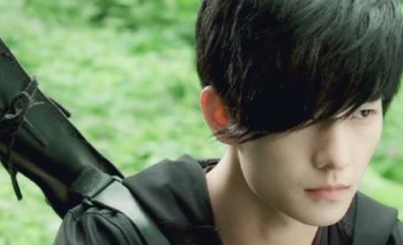 陨玉里面有什么？