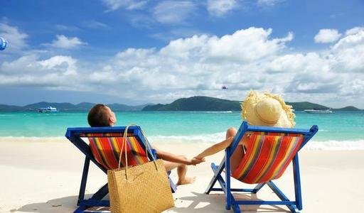 77岁上海阿姨走遍七大洲，来一趟说走就走的旅行究竟有多难？