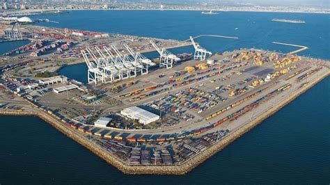 欧美签订能源协议，美国的“萝卜”能填上欧洲的坑吗？