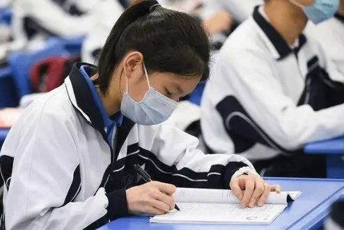 去年中考各学校录取分数线