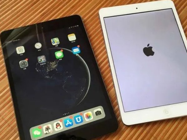 ipadmini2哪年上市的