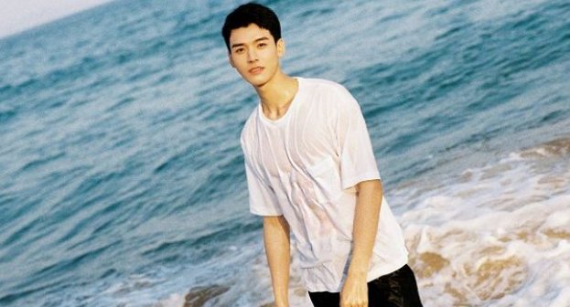 龚俊的贴身保镖把一位路人错看成了龚俊，这一场面有多尴尬？