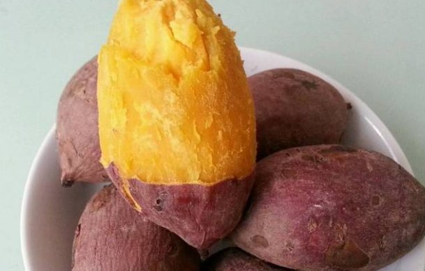 一个红薯相当几碗米饭？