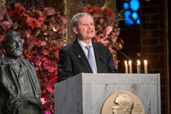 哪些科学家获得诺贝尔生理学或医学奖