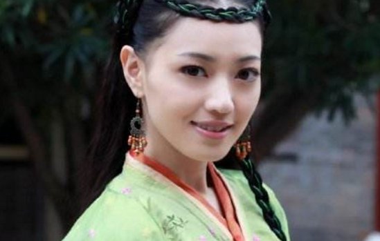 封神英雄榜里面的慕小蝶跟百花仙子是不是一个人