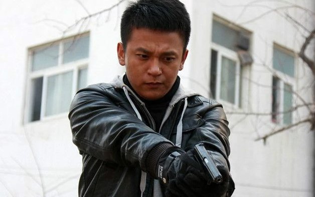 《新四大名捕》演员表中有哪些演员？