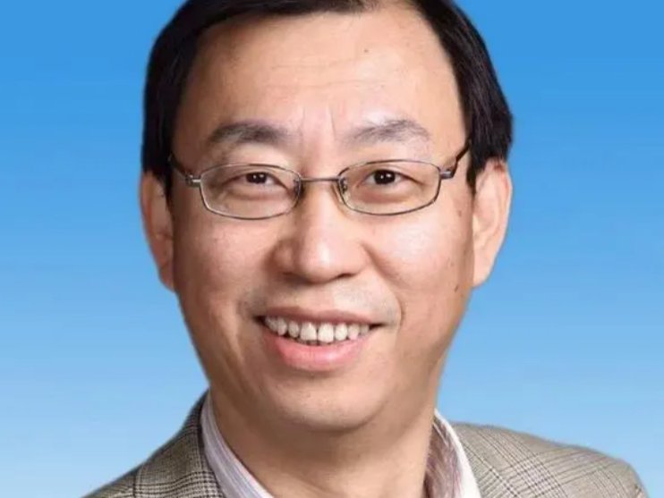 茅台集团董事长调任北大校长了吗