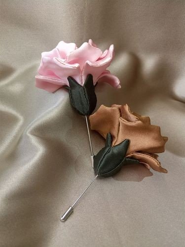 胸花的制作方法