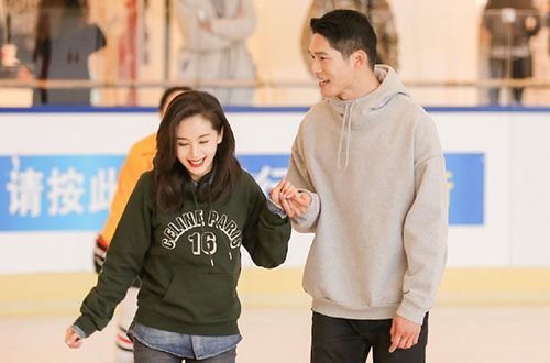 “恋爱上头”王子文自曝男友从不送礼，喜欢户外旅游，你怎么看？