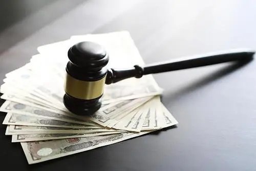 小红书因违反未成年人保护法被罚了30万，公司是如何回应这件事的？