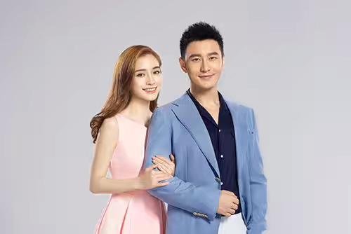 李菲儿和黄晓明多会在一起的呢？他们是为什么分手的呢？