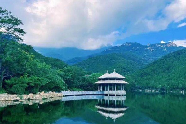 水软山温形容什么