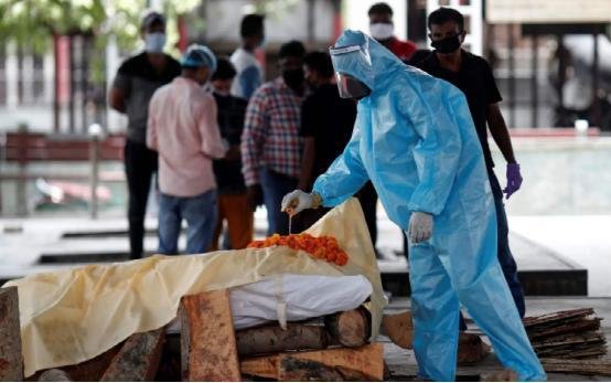 你如何看待莫迪决定不去英国参加G7峰会这件事？