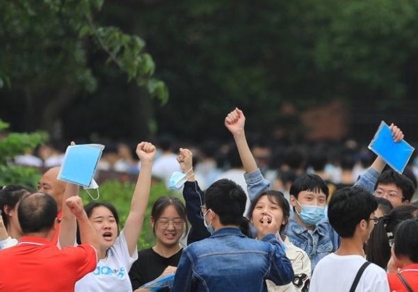 2022年广东省高考分数线