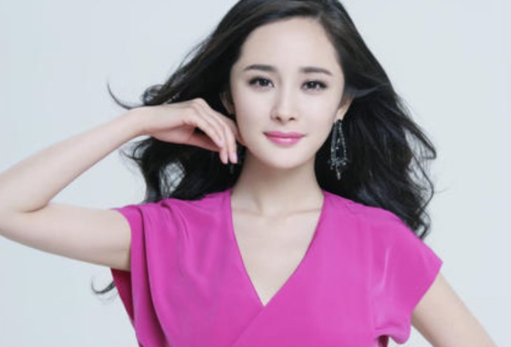 杨幂被称为女强人，在你看来，女强人具备哪些特质？