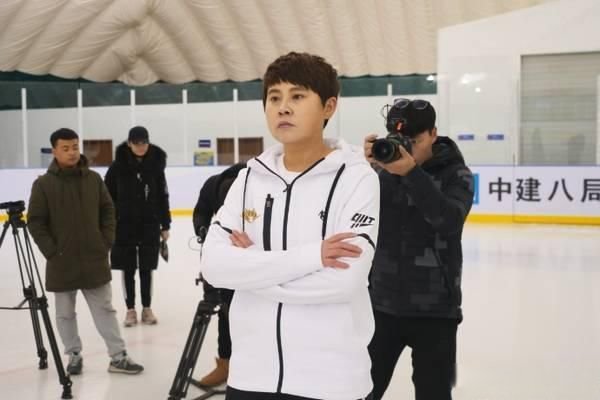 王濛退役了吗 退役后现在在做什么