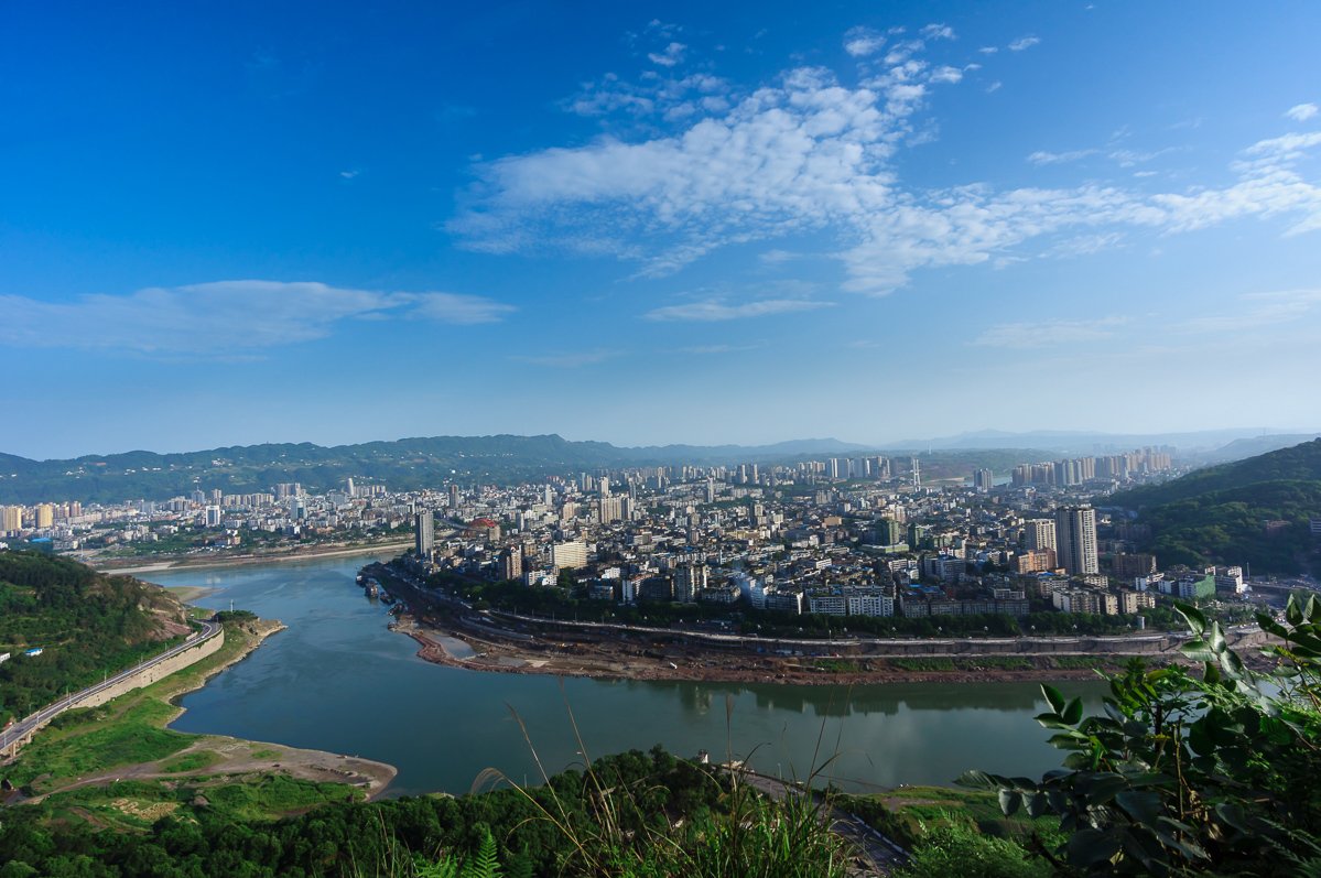 近10年宜宾发生4.0级以上地震35次，当地的地震评率为何如此密集？