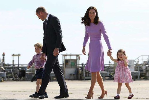 威廉王子夫妇年薪16.6万招新管家，前来应聘的人多吗？