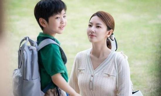 张雨绮在电视剧《加油妈妈》中饰演的角色，有哪些亮点？