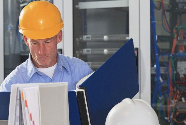 注册电气工程师考试科目