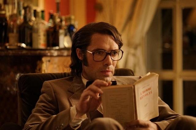 怎么克服既不满足颓废的现状又没有动力努力的心理？