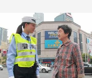 赵维欢的同事眼中的她