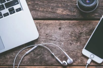 怎么去手机白边？