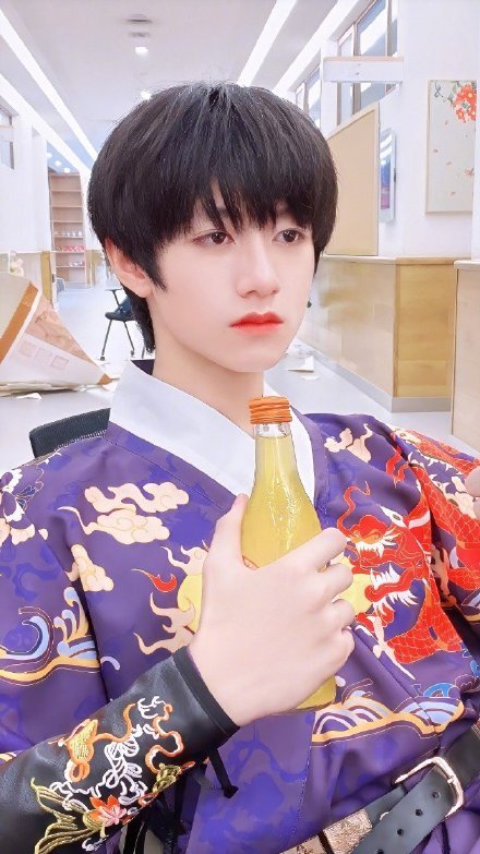 朱志鑫为什么叫棍，他把情书交给老师是怎么回事