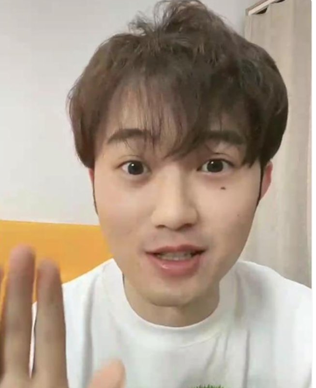 徐先生从苏州搬家至沪上一公寓竟被邻居调侃，邻居为何不理解其举动？