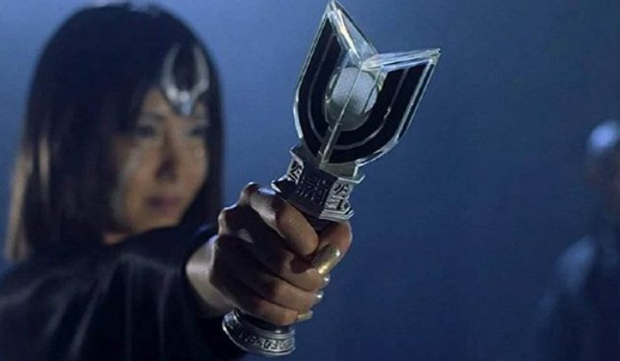 卡蜜拉的扮演者是谁？