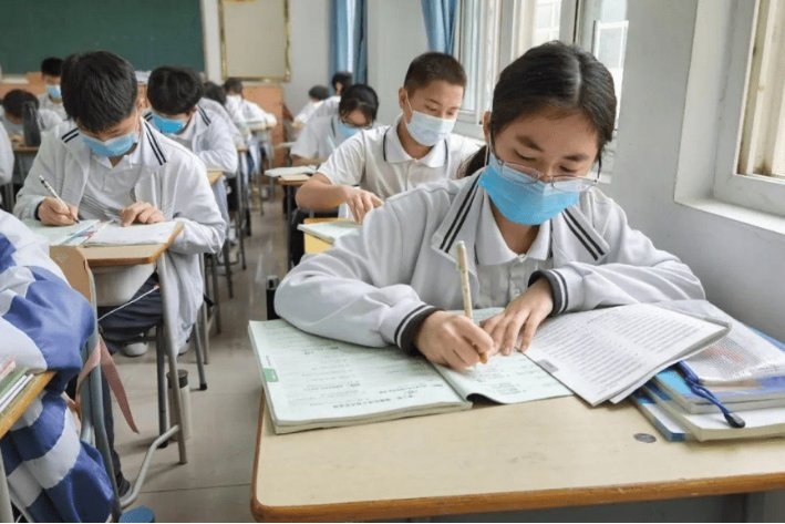 江阴市中考总分多少分？