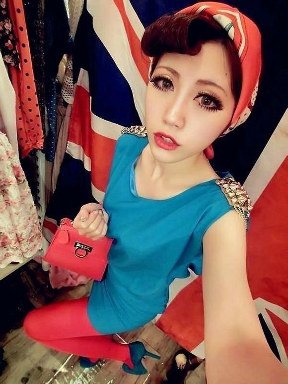 有没有霸气的qq皮肤