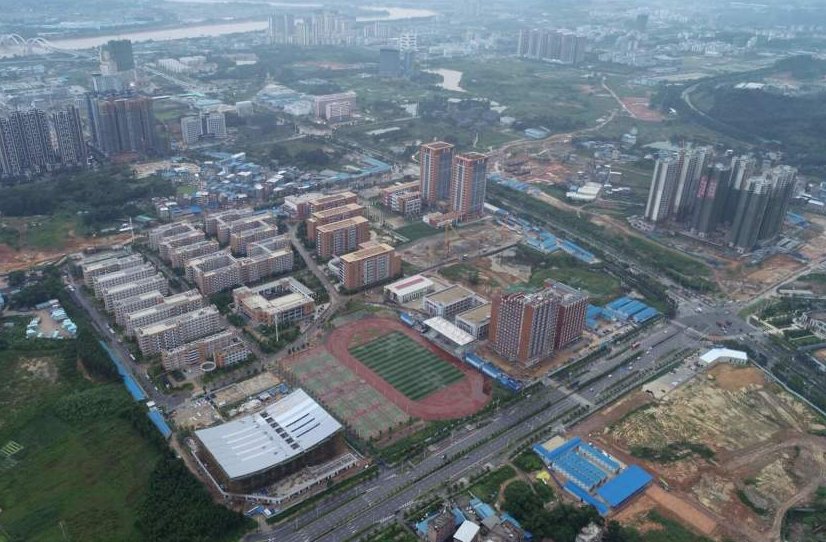 高考200多分能上什么学校