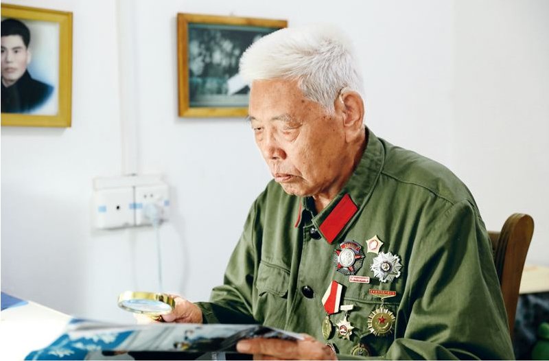 李延年是谁的儿子？