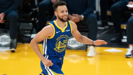 库里宣布退役时间，对此你有什么看法？