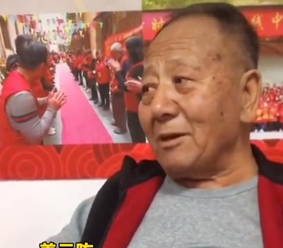 深圳街头拾荒的破产董事长已被儿子接回，此前家人为何对他不管不顾？