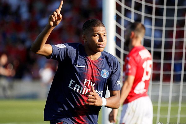 欧冠半决赛上演德法对决,是怎么样的结果呢?