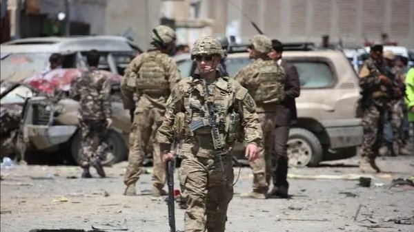 阿富汗的喀布尔机场发生了火灾，这场火灾的导火索是什么？