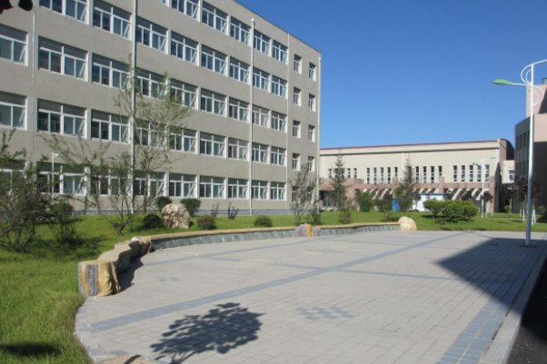 辽阳市一高中录取分数线2023