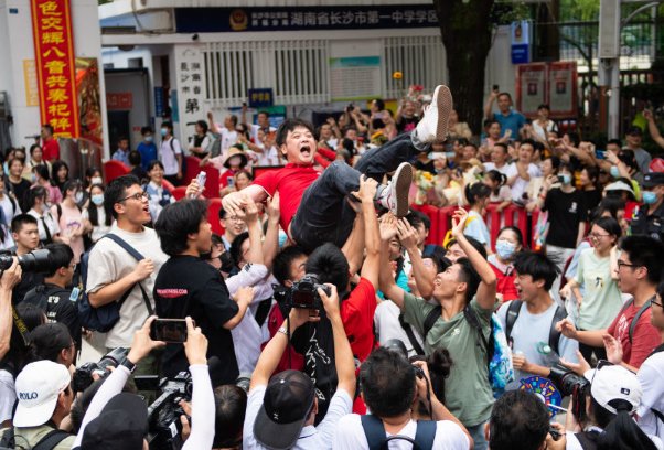 吉林高考招生办电话多少？