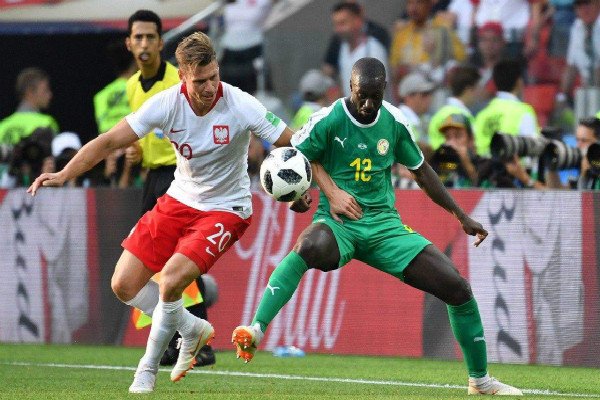 世界杯足球赛一场时间是多久啊