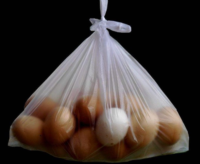 我不小心把早点的白色塑料袋吃了一点怎么办会不会有事