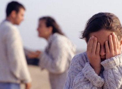 我妈妈有外遇，我应该怎么做？