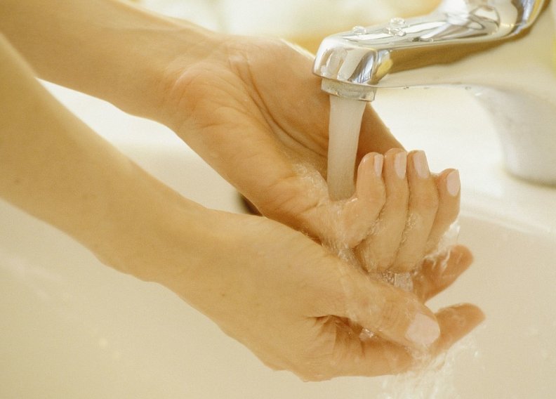 医用手工棉球怎么做