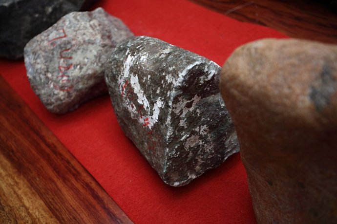 血色赌石的图书目录