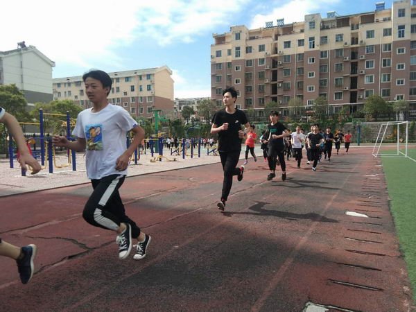 应聘茅台员工竟需要进行体能测试，茅台公司是如何回应的？