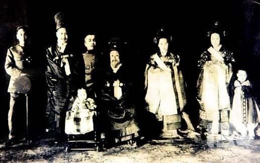 通古斯帝国吧的昔日通古斯至尊王室的规矩