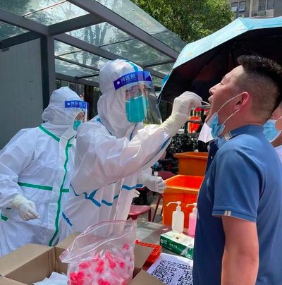 北京一社区筛查感染者4次核酸都为阴性，筛查时如何防范这种感染者漏掉？