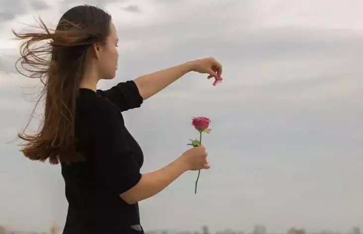 一厢情愿的爱情会幸福吗?你怎么看?