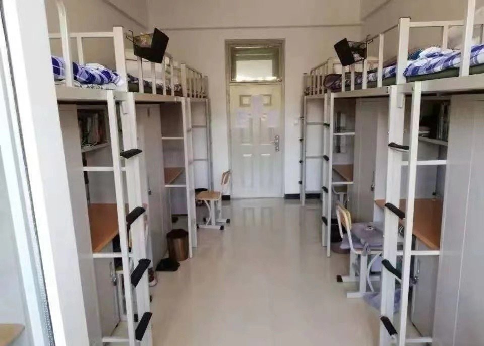 吉林化工学院怎么样啊？